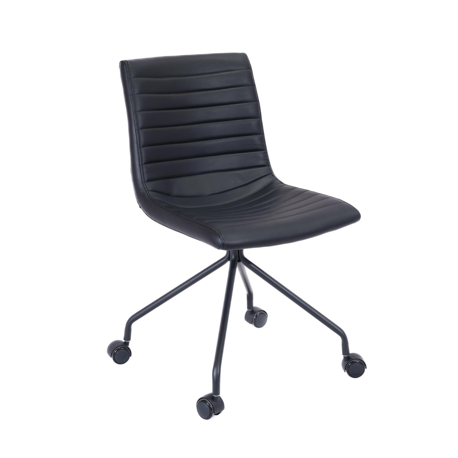 Veer Chair with 4 Star Base Black PU/Black Veer Chair with 4 Star Base Black PU/Black
