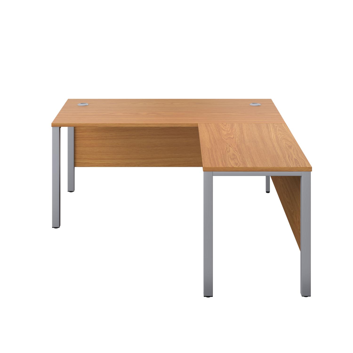 Goal Post Right Hand Return Desk  1600X800 Nova Oak/Silver