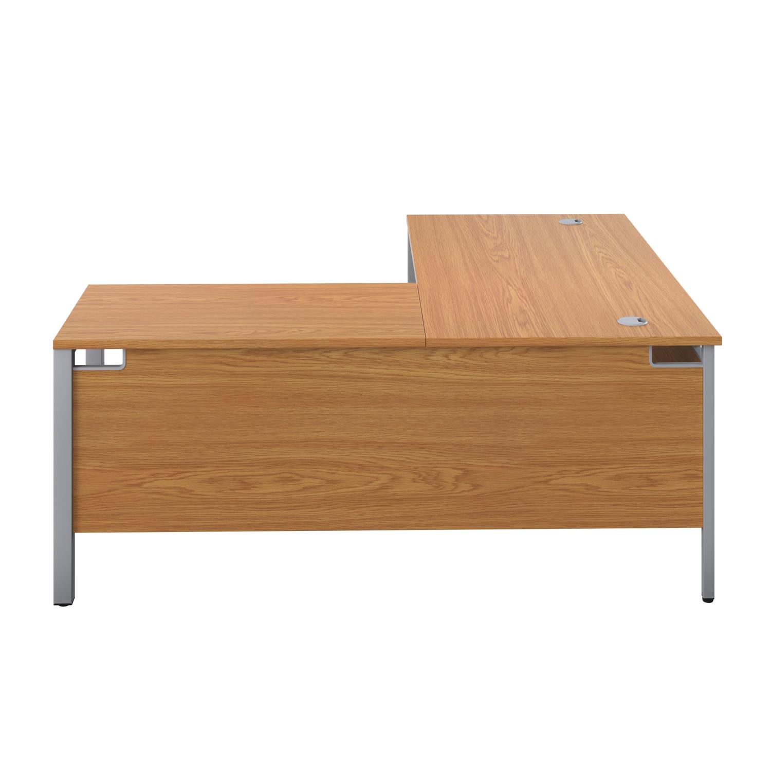 Goal Post Right Hand Return Desk  1600X800 Nova Oak/Silver