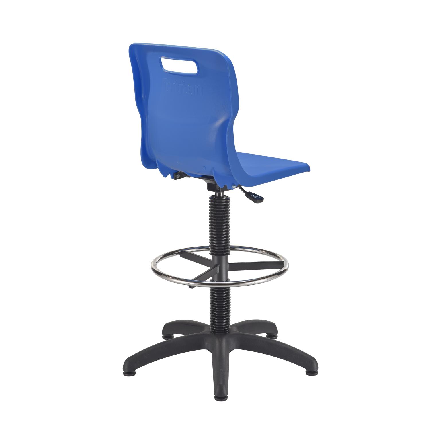 Titan Swivel Senior Chair with Plastic Base, Castors and D-Kit Size 5-6 Fixed D-Kit Blue/Black